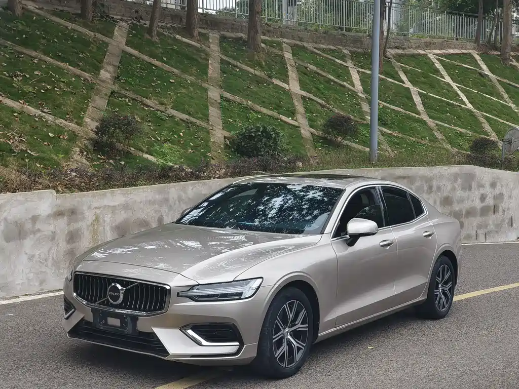 Volvo S60