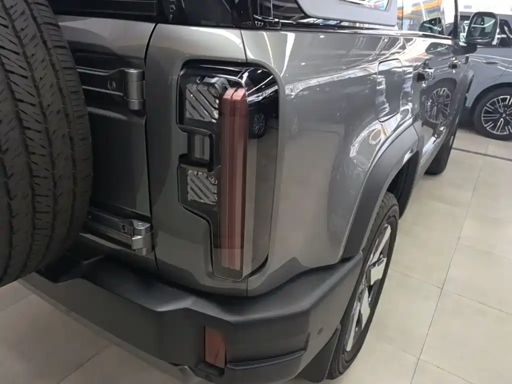 Beijing Off-Road Beijing Off-Road BJ40 Extended Range — миниатюра 8