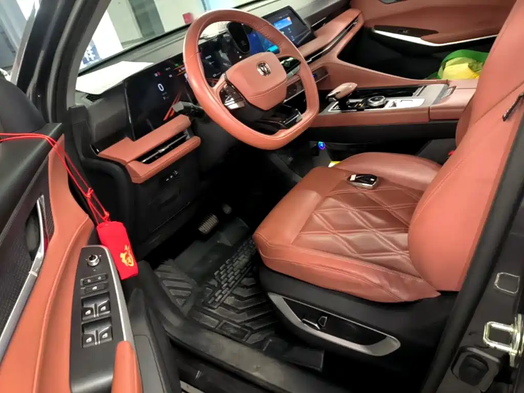 Changan CS75PLUS 2023 — фото 14