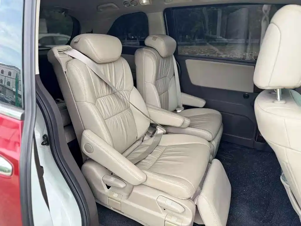 Honda Odyssey — миниатюра 7