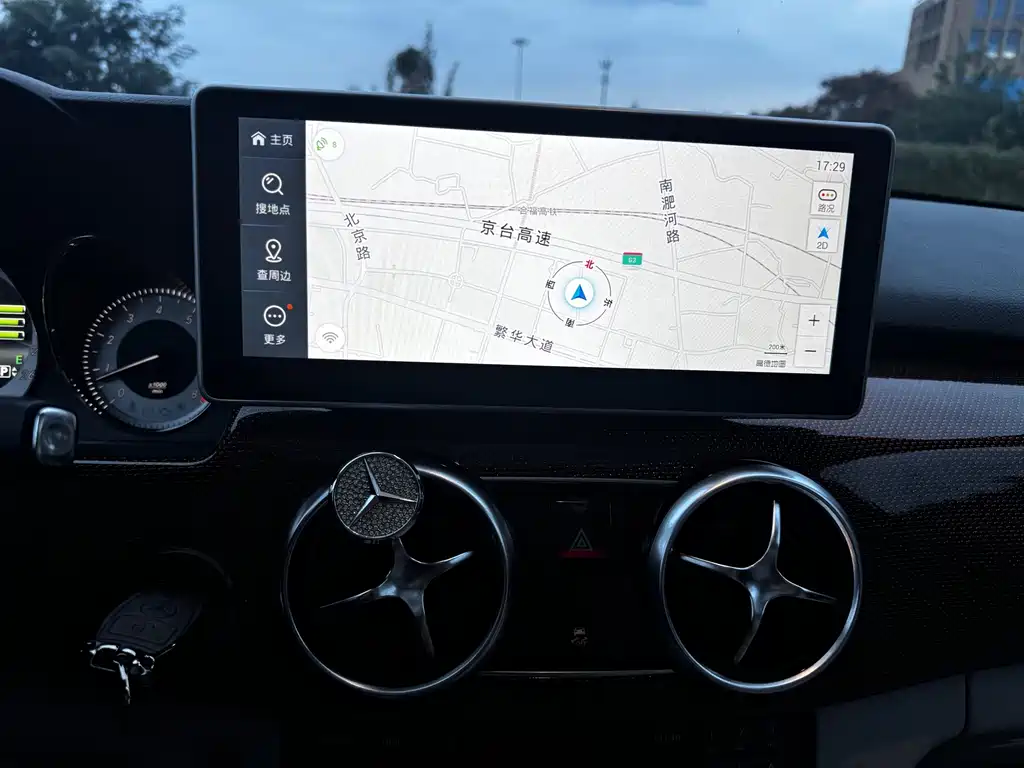 Mercedes-Benz GLK-Class — миниатюра 27