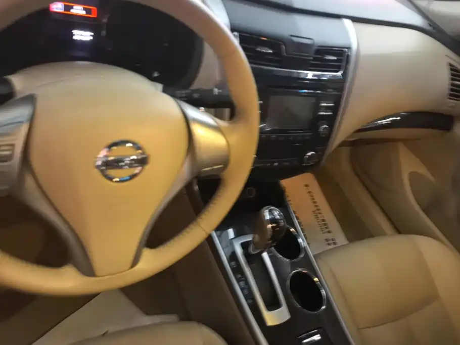 Nissan Teana — миниатюра 12