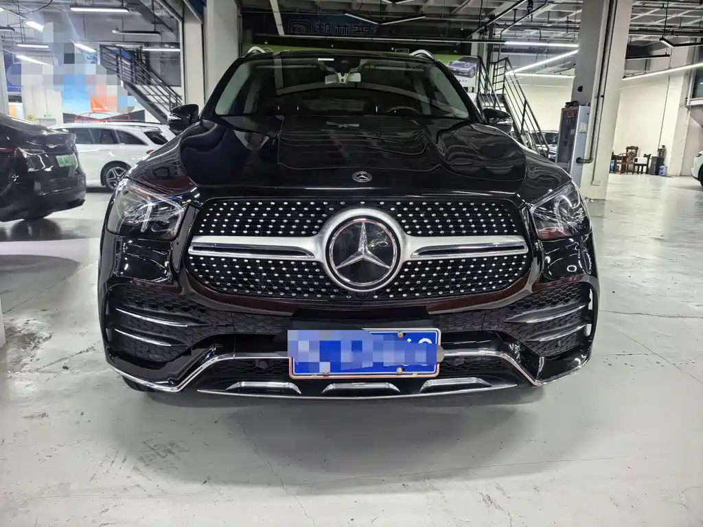 Mercedes-Benz GLE (Import) — миниатюра 2