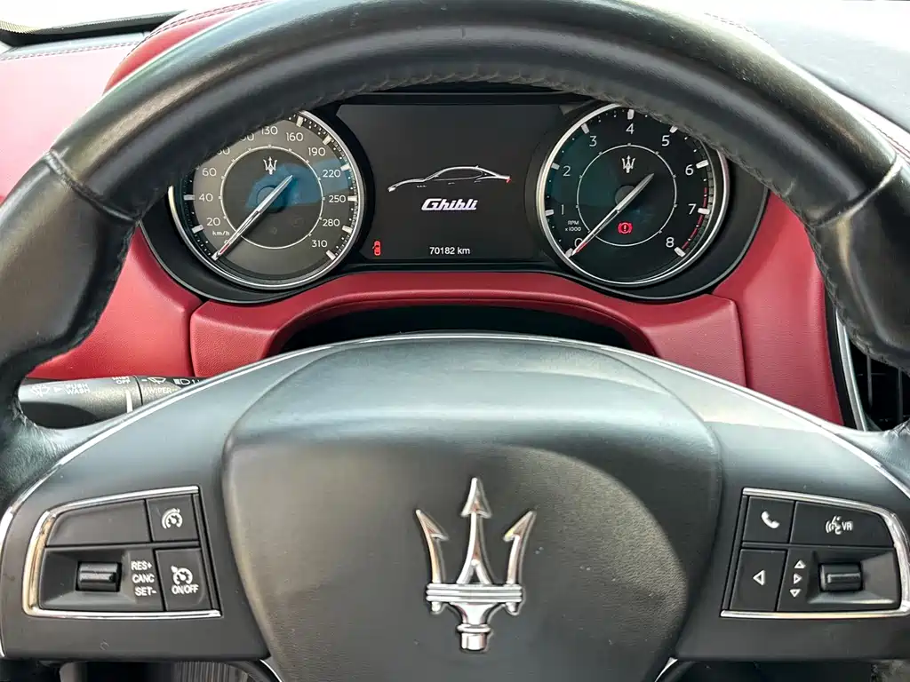 Maserati Ghibli — миниатюра 7