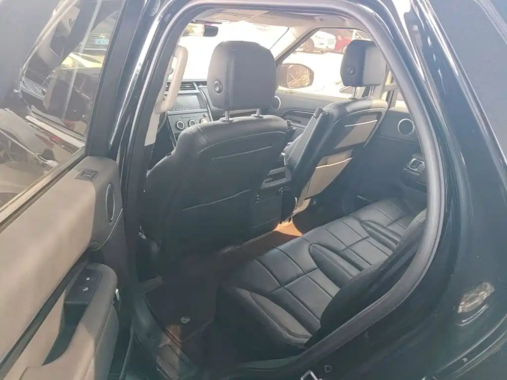 Land Rover Discovery — миниатюра 17
