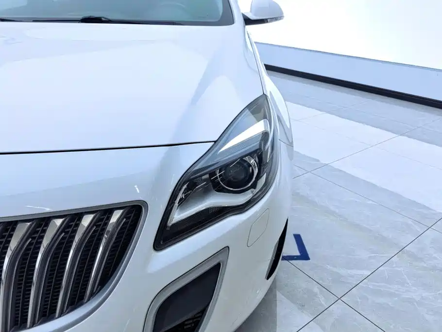 Buick Regal — миниатюра 5
