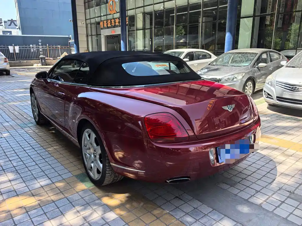 Bentley Continental — миниатюра 6