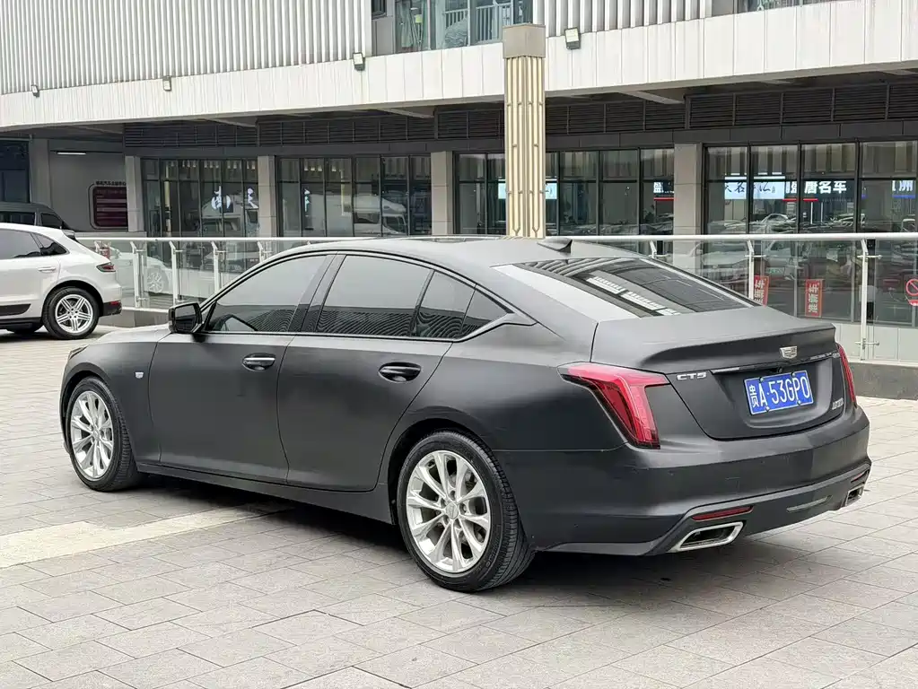 CADILLAC CT5