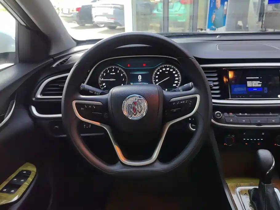 Buick Excelle — миниатюра 15