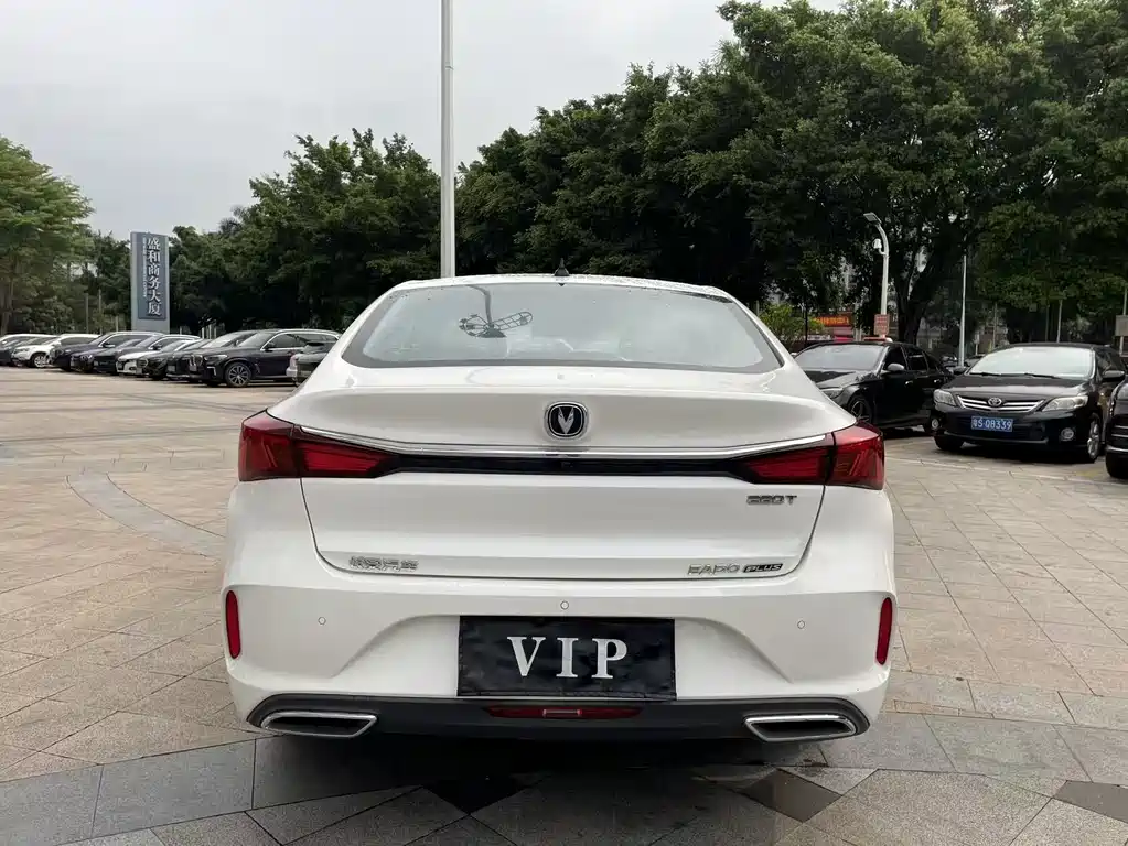 Changan Eado 2021 PLUS NE 1.4T GDI DCT Luxury