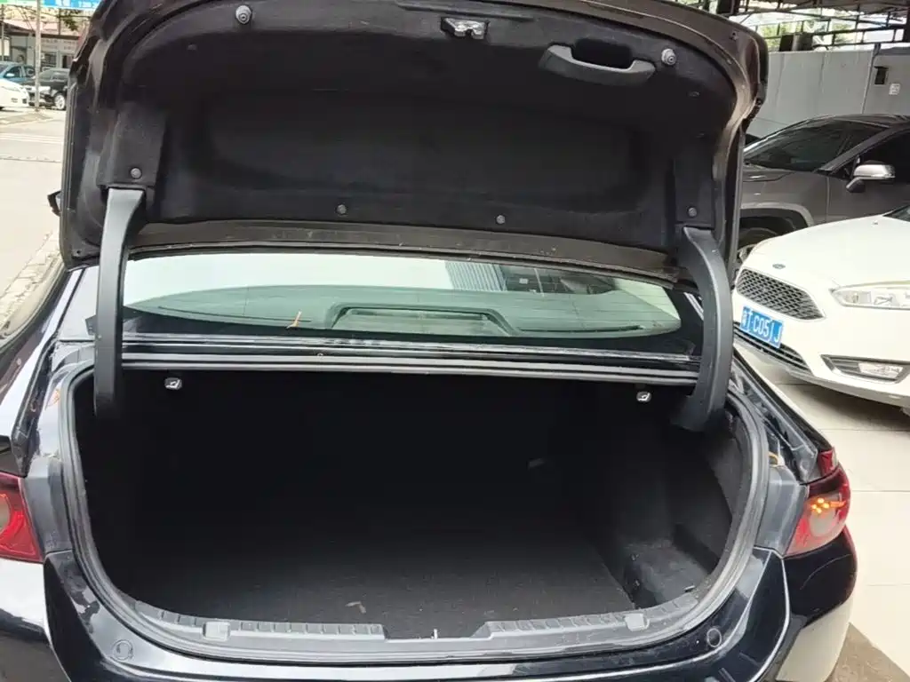 Mazda 3 Axela — миниатюра 19