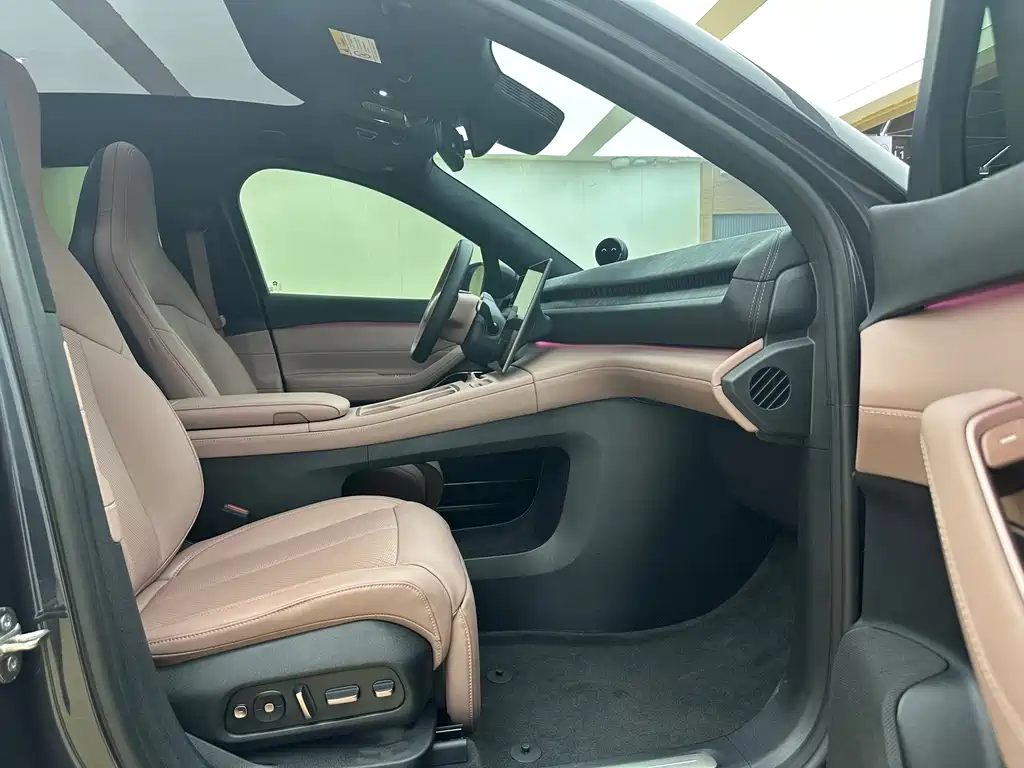 NIO EC6 — миниатюра 23