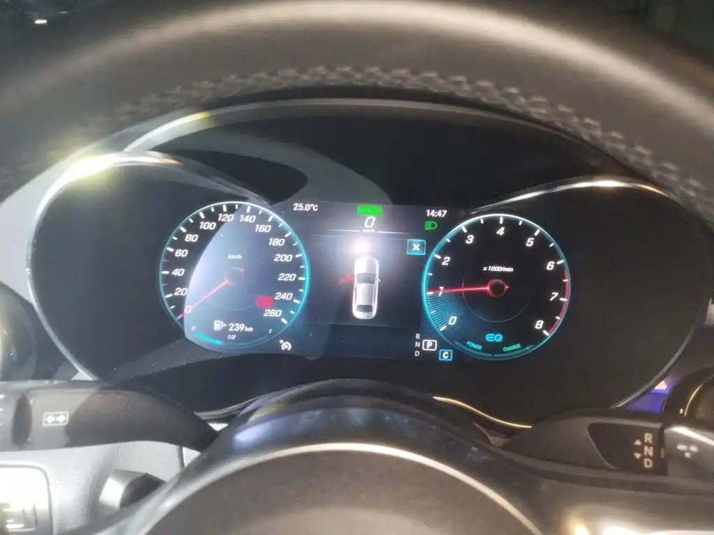 Mercedes-Benz C-Class — миниатюра 12