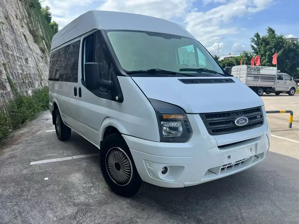Ford Transit Custom — миниатюра 2