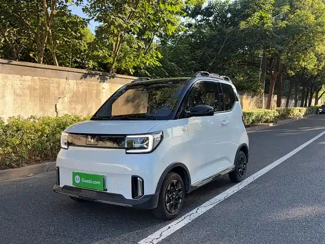 WULING AUTOMOBILE HONGGUANG MINIEV 2023