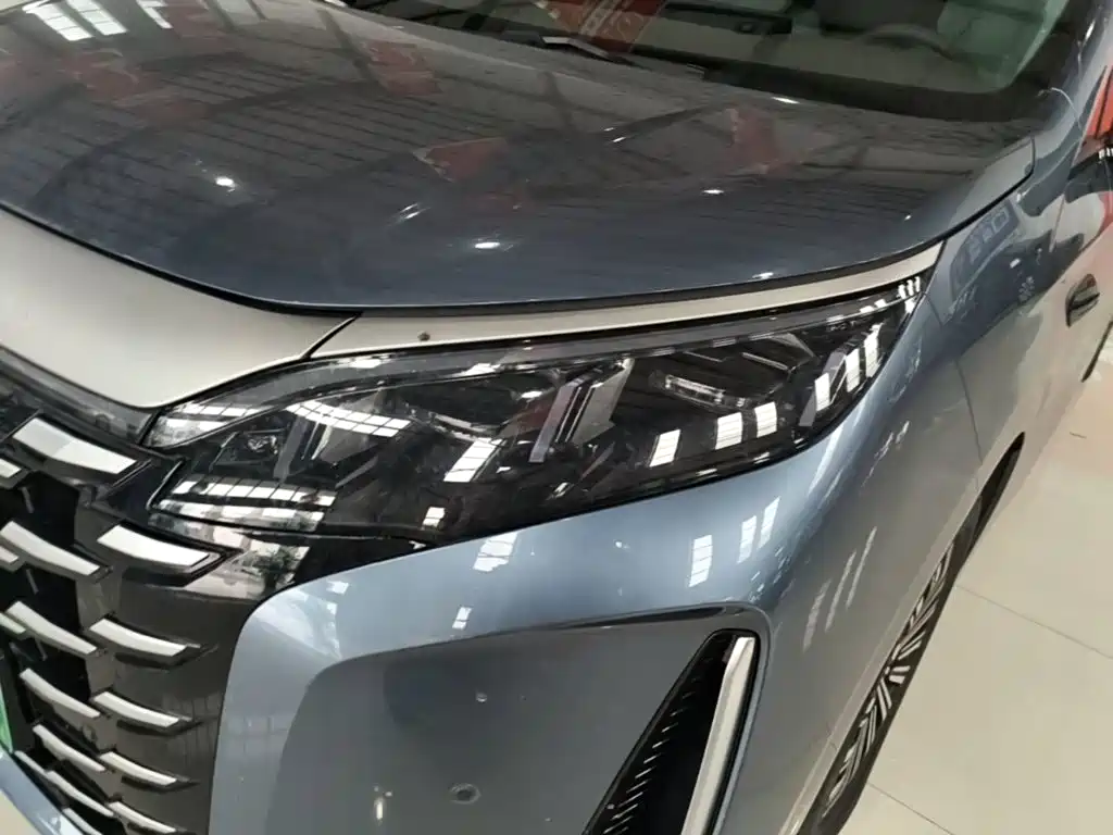 BYD Xia — миниатюра 24