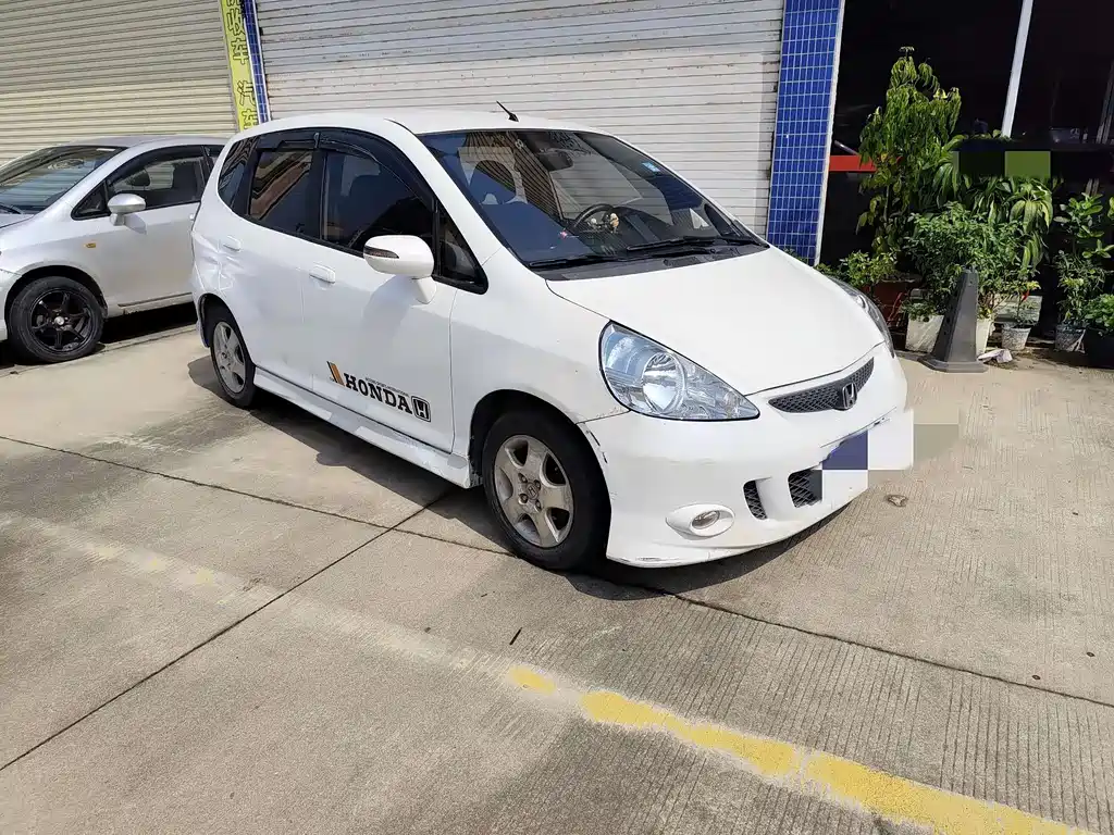 Honda Fit 2007 1.3L CVT Comfort