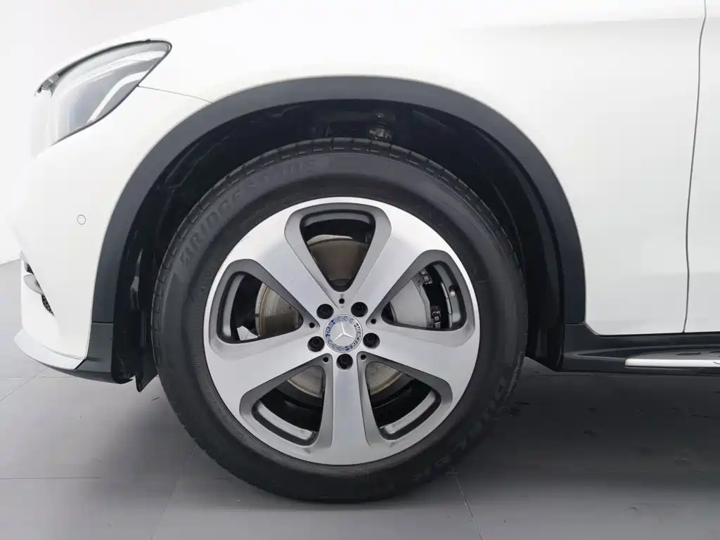 Mercedes-Benz GLC — миниатюра 17