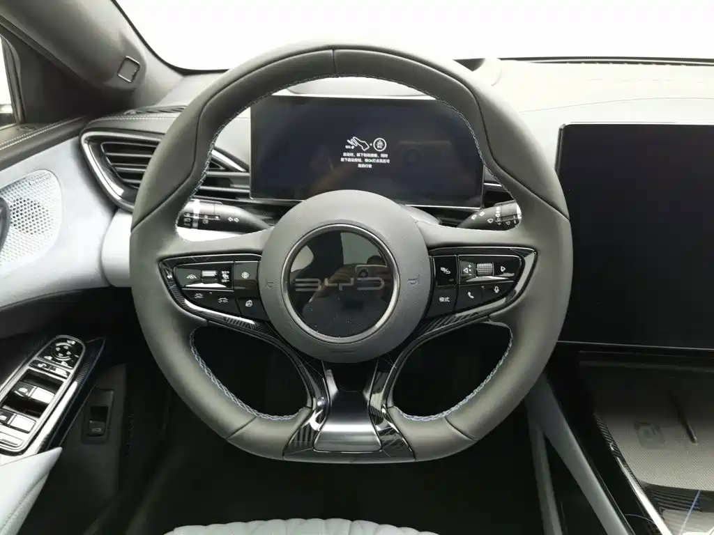 BYD Seal — миниатюра 11