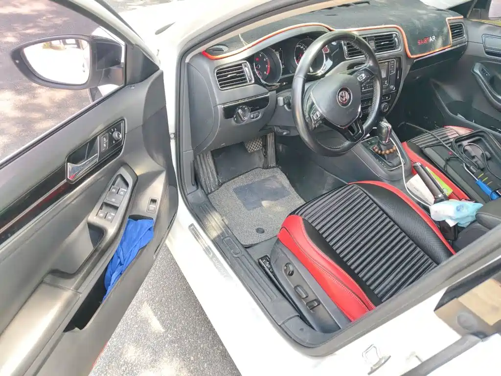 Volkswagen Sagitar — миниатюра 12
