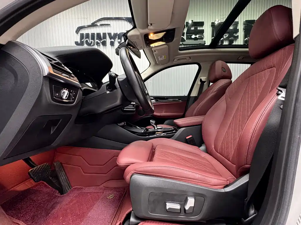 BMW X3 — миниатюра 9