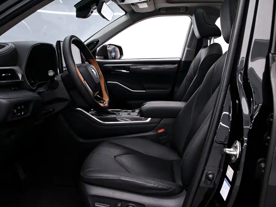 Toyota Highlander — миниатюра 14