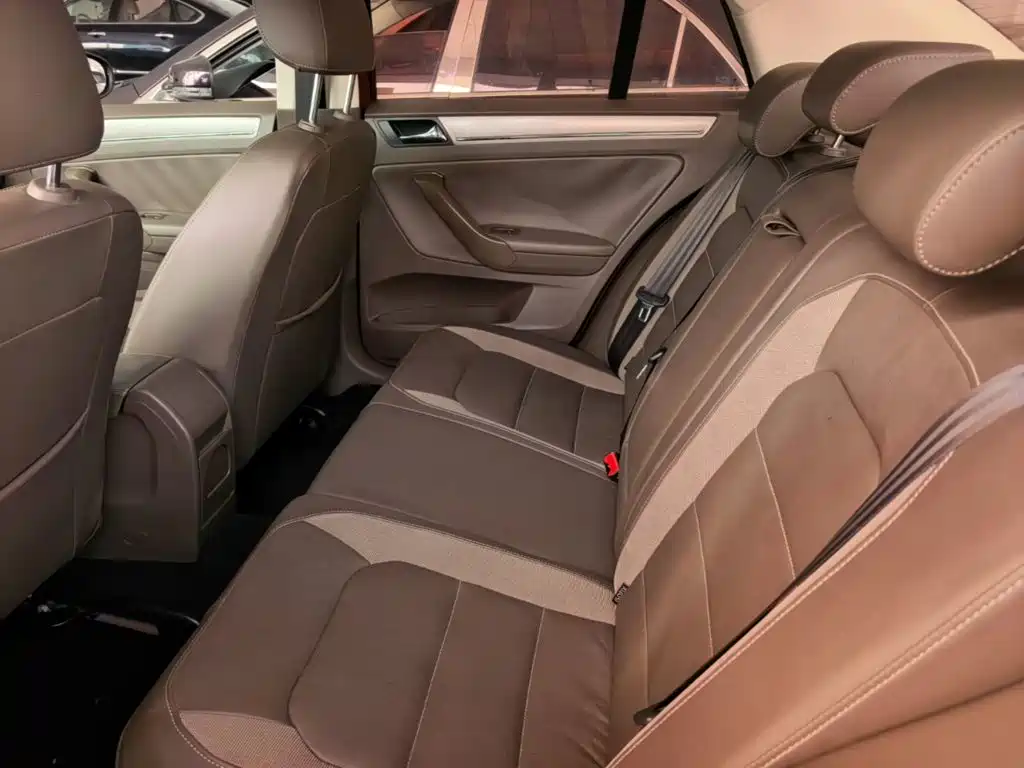 Volkswagen Bora — миниатюра 17