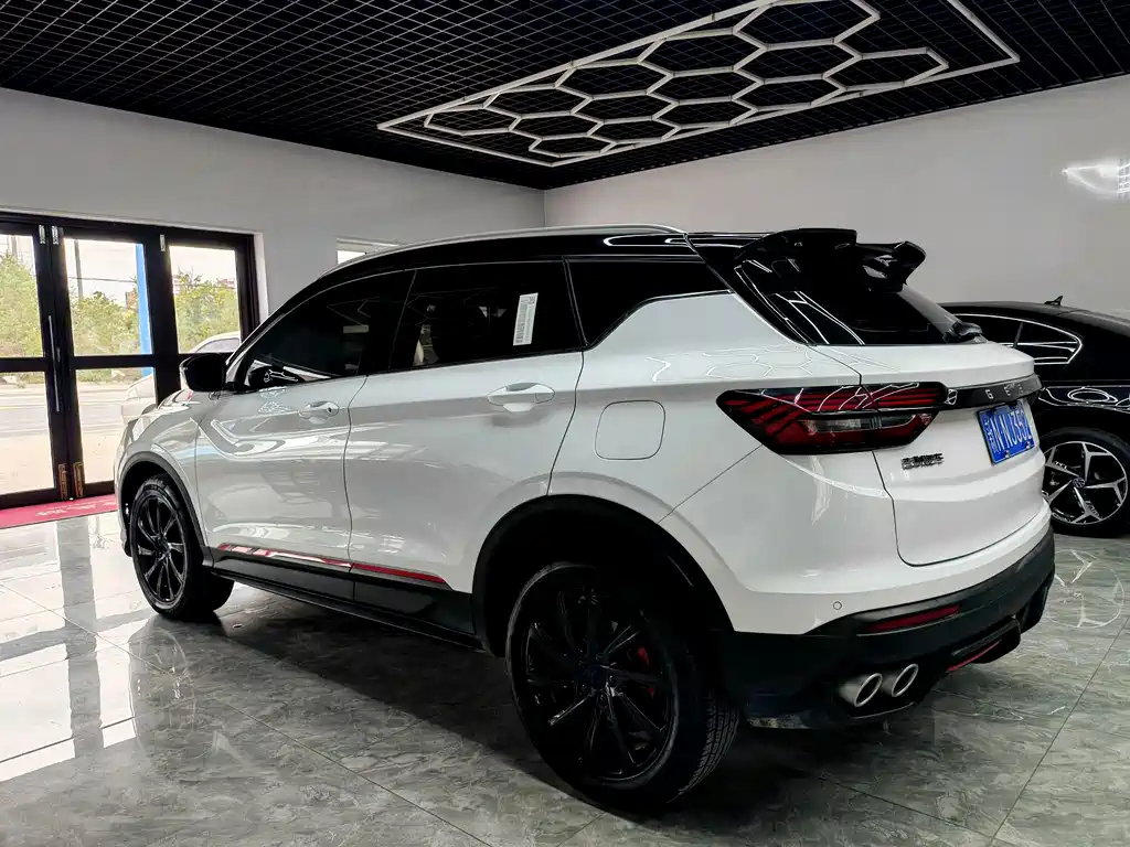 Geely Binyue — миниатюра 6