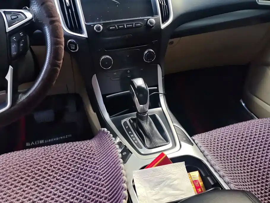 Ford Edge — миниатюра 16