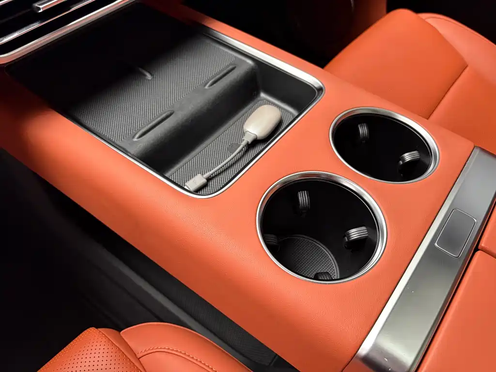 Li Auto Li L9 — миниатюра 9