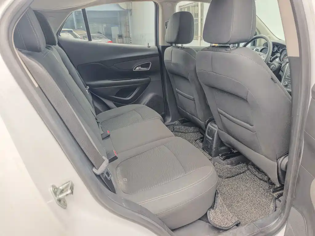Buick Encore — миниатюра 18