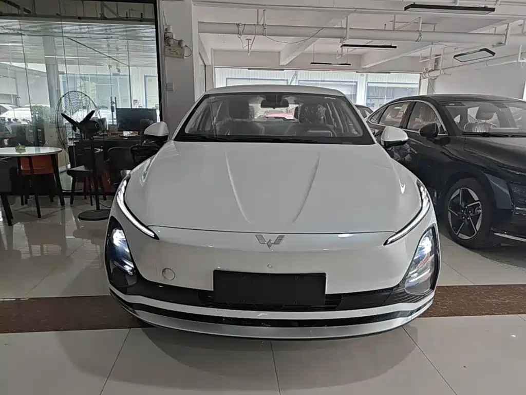 Wuling 五菱E5 — миниатюра 3