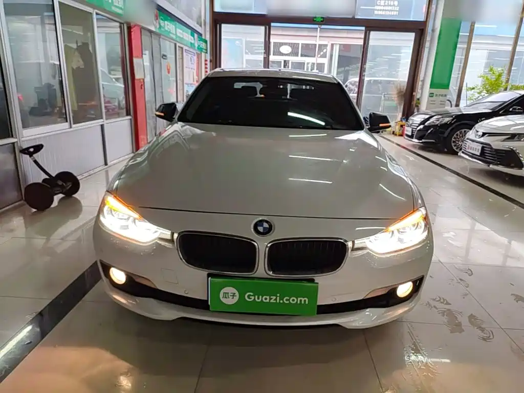 BMW 3 Series — миниатюра 3