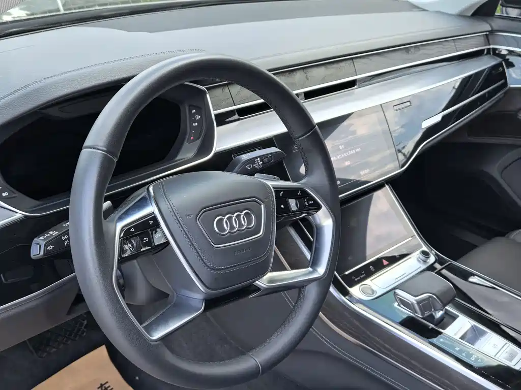 Audi A8 — миниатюра 11
