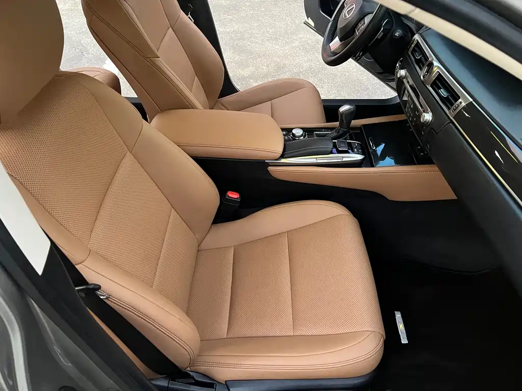 Lexus GS — миниатюра 8