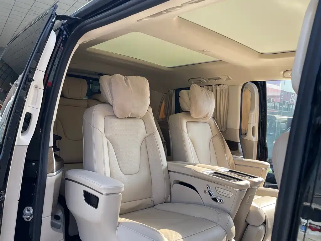 MERCEDES-BENZ V CLASS