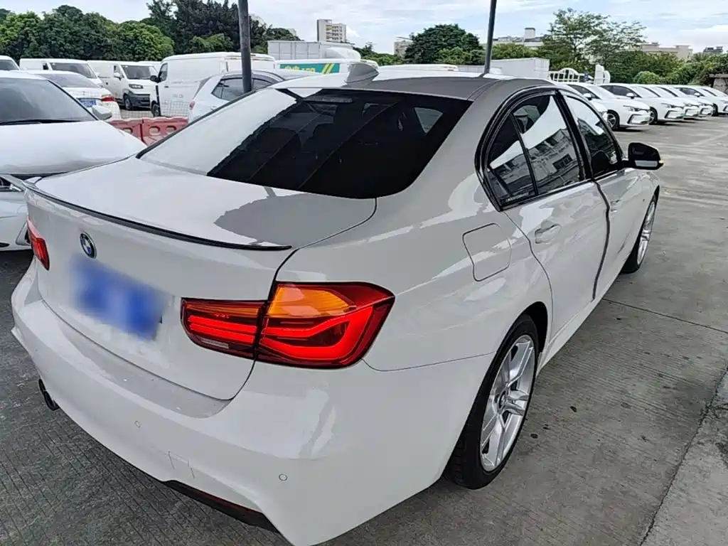 BMW 3 Series — миниатюра 7