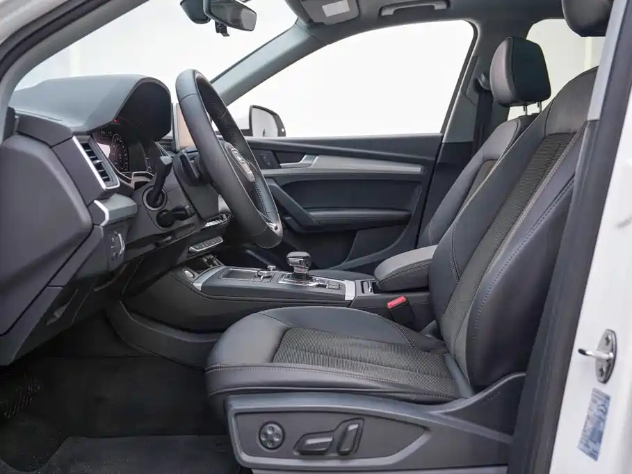 Audi Q5L — миниатюра 7