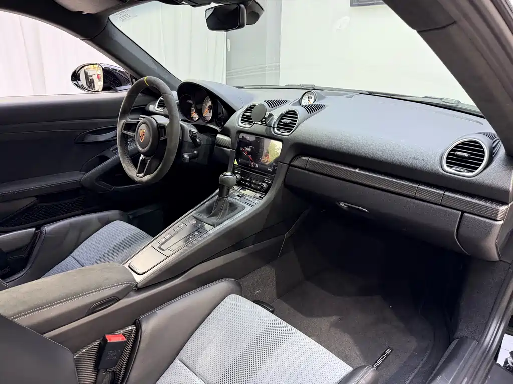 Porsche 718 — миниатюра 11