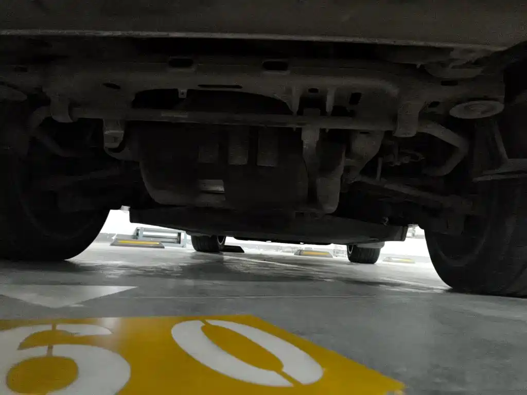 BYD Tang New Energy — миниатюра 22
