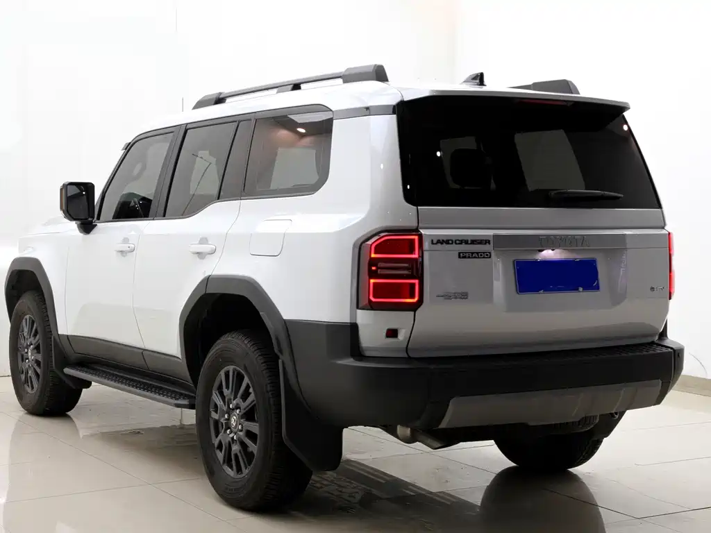 Toyota Prado — миниатюра 8