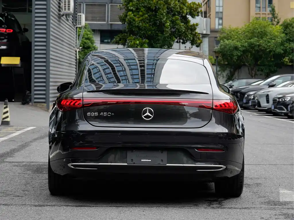 Mercedes-Benz EQS 2023 450+