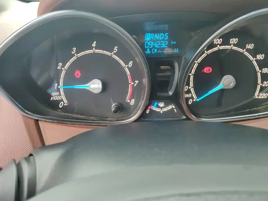 Ford Fiesta — миниатюра 14