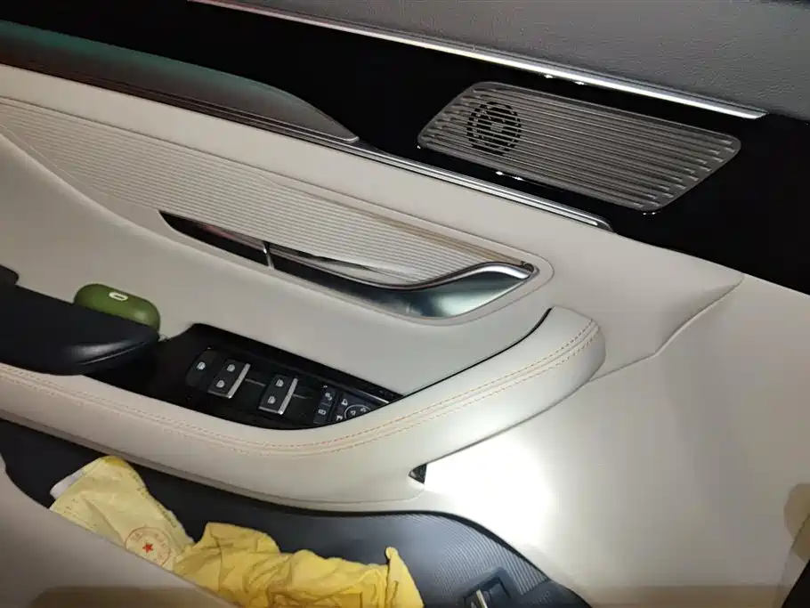 BYD Song Plus PLUS 2021 DM-i 110KM Flagship