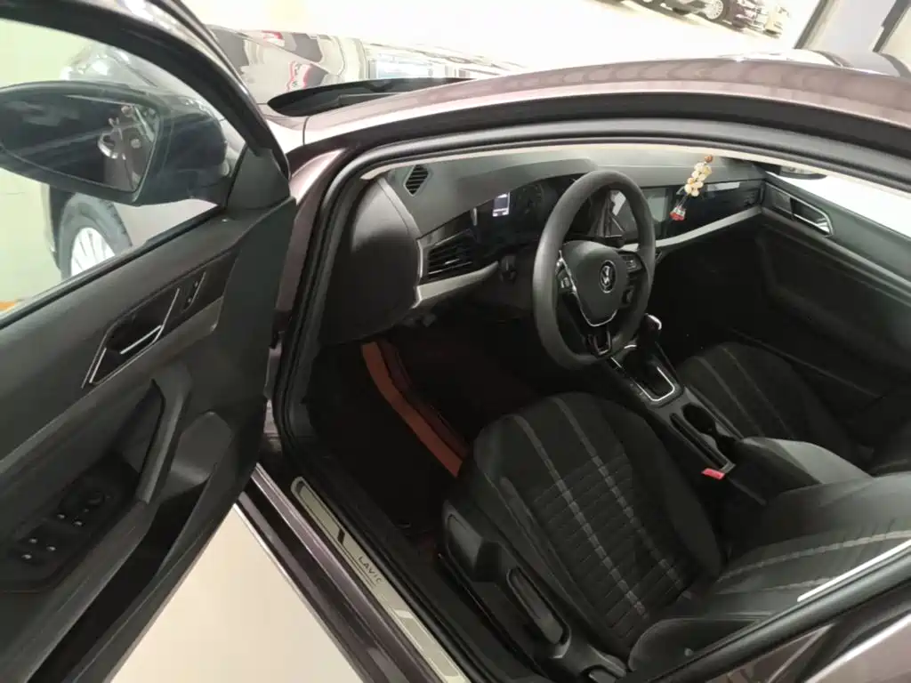 Volkswagen Lavida — миниатюра 16