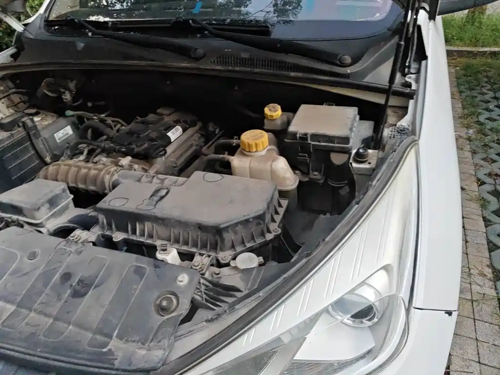 Wuling Hongguang S3 — миниатюра 21