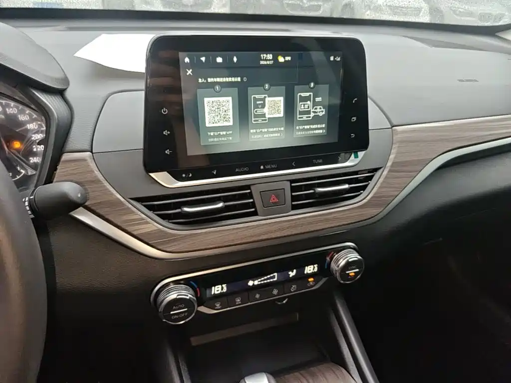Nissan Teana — миниатюра 13
