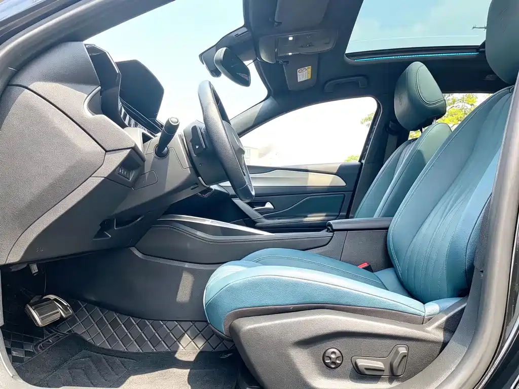 Peugeot 408X — миниатюра 9