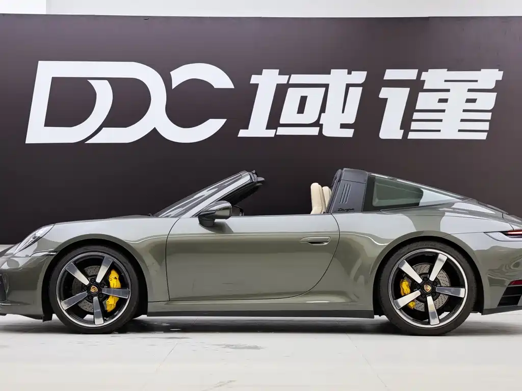 Porsche 911 — миниатюра 4