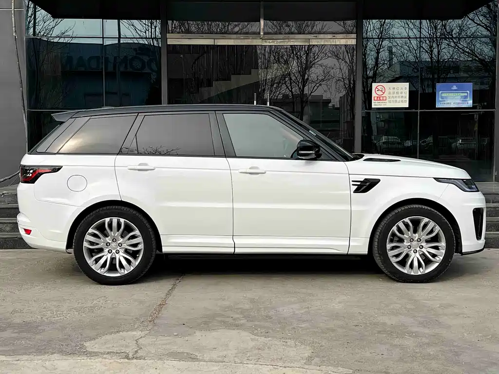 Land Rover Range Rover Sport 2014 3.0 SC V6 HSE DYNAMIC